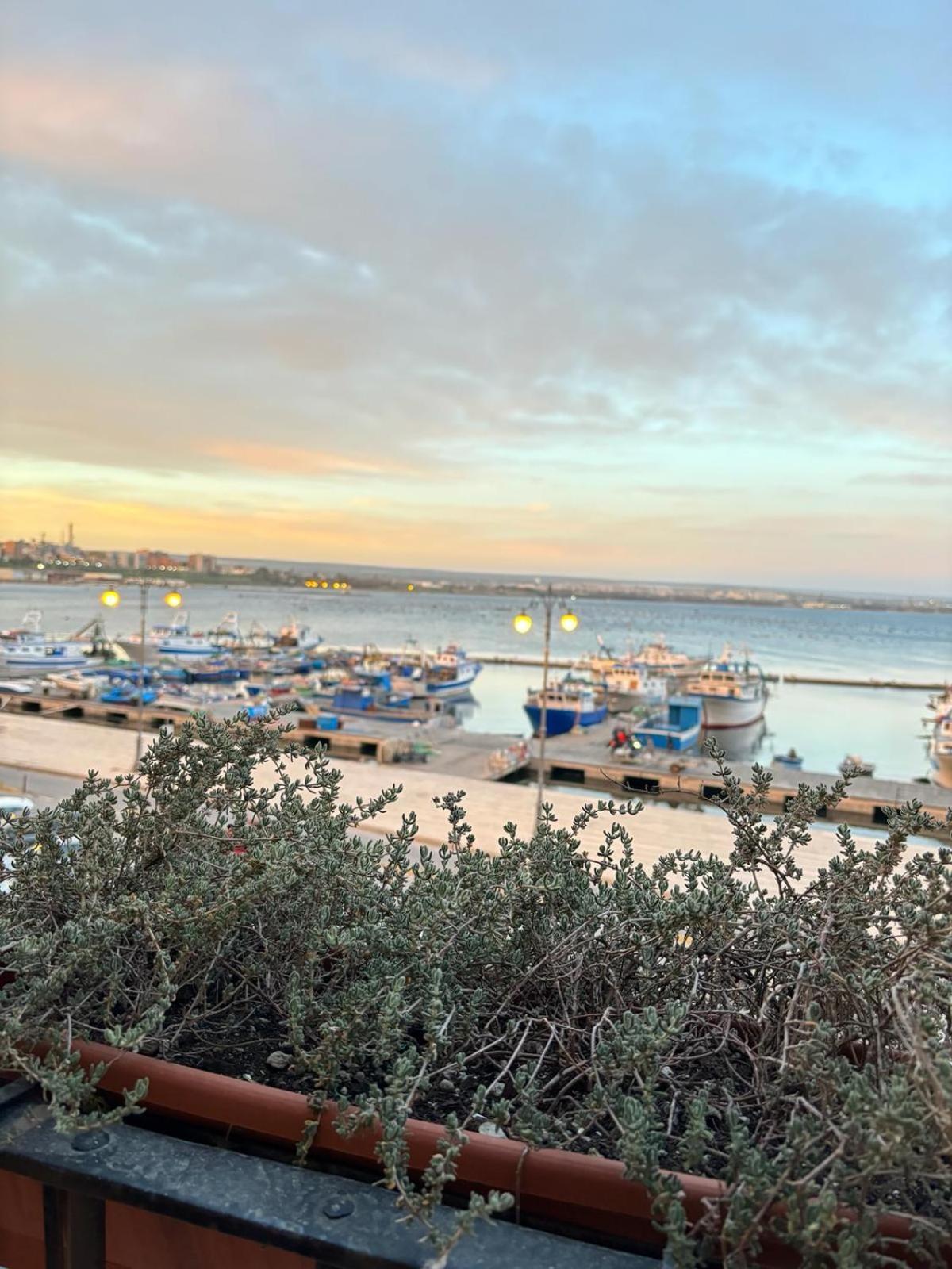 Il Palazzino Appartement Tarente Buitenkant foto